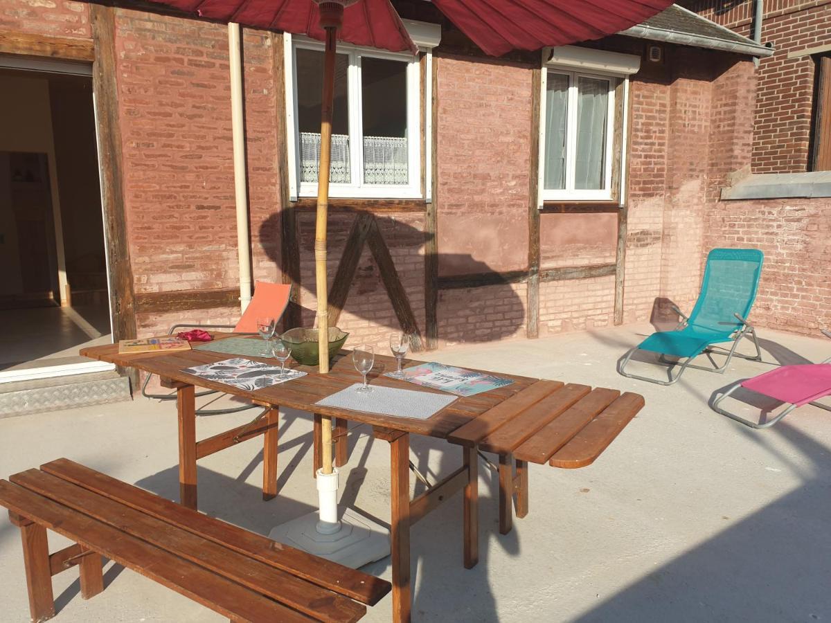 Notre Nid - Grande Terrasse Privee En Bord De Mer, Au Coeur Du Quartier Historique Du Treport ! Wifi Le Tréport Esterno foto