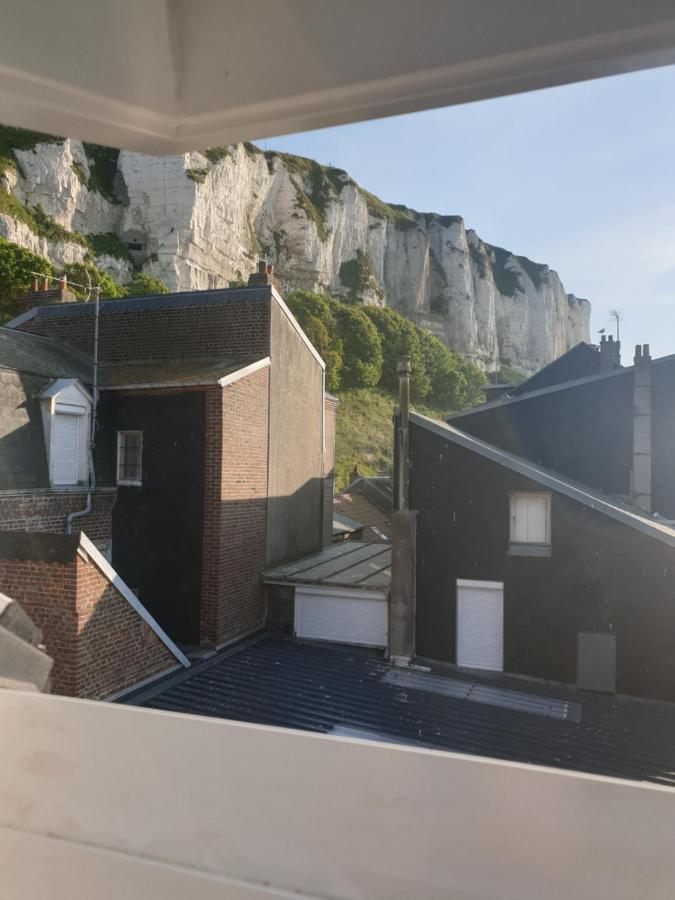 Notre Nid - Grande Terrasse Privee En Bord De Mer, Au Coeur Du Quartier Historique Du Treport ! Wifi Le Tréport Esterno foto