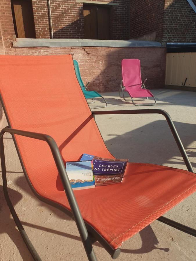 Notre Nid - Grande Terrasse Privee En Bord De Mer, Au Coeur Du Quartier Historique Du Treport ! Wifi Le Tréport Esterno foto